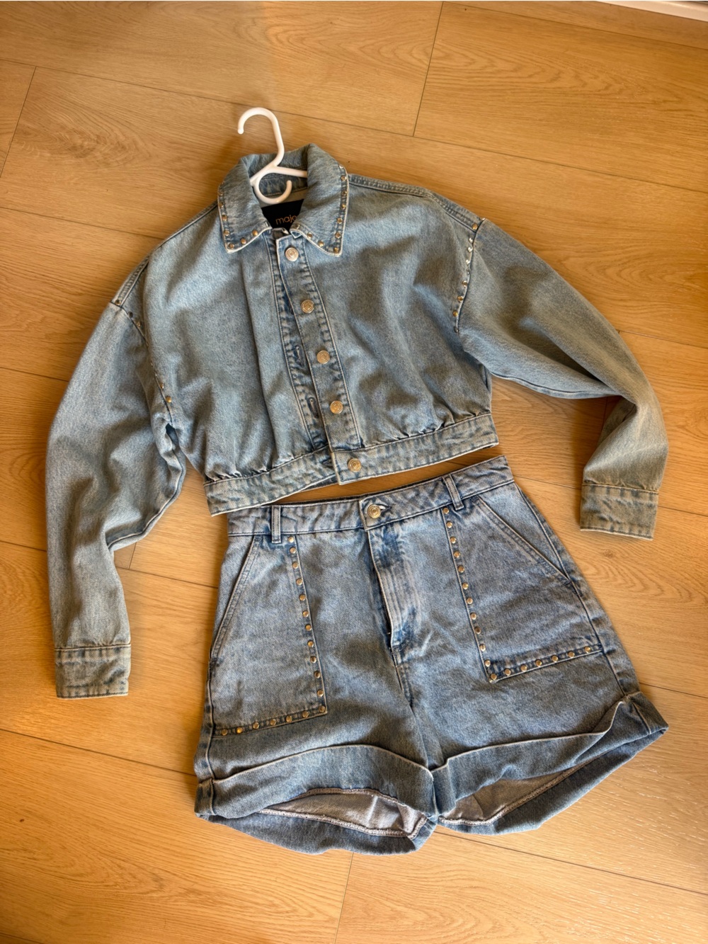 Maje Light Blue Stud-Trim Cropped Denim Jacket